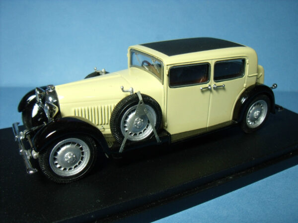 1/43 BUGATTI 46 MILLION GUIET SCHLUMPF VROOM A COLLER NOT PEINT LUXCAR