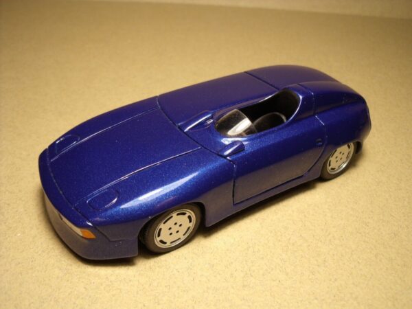 1/43 PORSCHE 928 SPEEDSTER USA VROOM UNBUILT A COLLER A PEINDRE NO SPARK