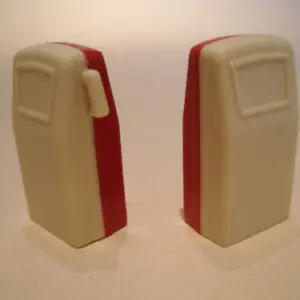 2 POMPES A ESSENCE 1/43 GARAGE STATION SERVICE MIOUX VROOM NO DEPREUX