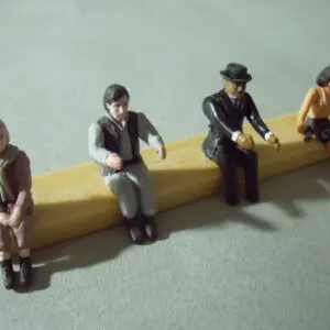 4 FIGURINES 1/43 SET 12 CONDUCTEURS AUTOMOBILES CAR DRIVERS VROOM KIT