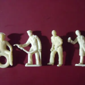 4 FIGURINES 1/43 SET 172 GARAGE STATION SERVICE VROOM FOR NOREV DEPREUX