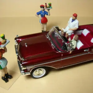 4 FIGURINES 1/43 SET 230 DRIVE IN VROOM A PEINDRE UNPAINTED