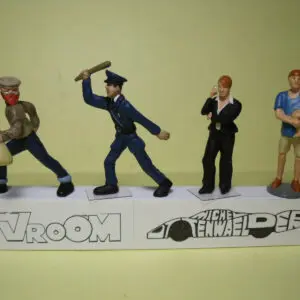 4 FIGURINES 1/43 SET 280 LE VOLEUR VROOM UNPAINTED FIGURES NO SPARK