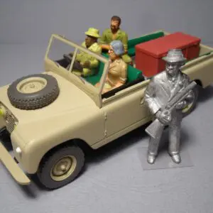 4 FIGURINES 1/43 SET 361 EN LAND ROVER VROOM NON PEINT FOR CORGI TOYS
