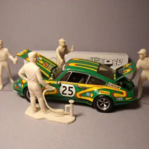 4 FIGURINES 1/43 SET 387 BEST OF SHOW VROOM UNPAINTED O SCALE