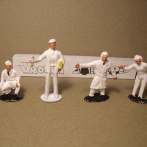4 FIGURINES 1/43 SET 415 ASSORTIMENT 1 SPOT ON VINTAGE VROOM NO CORGI