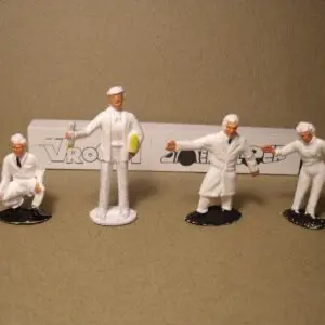 4 FIGURINES 1/43 SET 415 ASSORTIMENT 1 SPOT ON VINTAGE VROOM NO CORGI