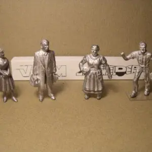 4 FIGURINES 1/43 SET 418 LE MEDECIN DE CAMPAGNE VROOM POUR NOREV
