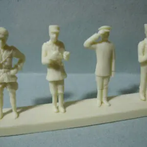 4 FIGURINES 1/43 SET 61 GENDARMERIE POLICE NATIONALE VROOM UNPAINTED