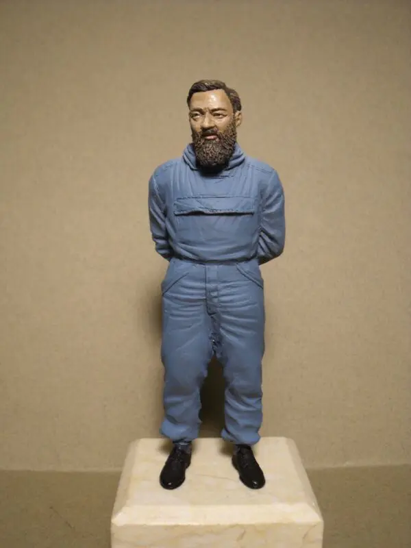 FIGURINE 1/18 DENIS JENKINSON VROOM NOT PEINT FOR SCHUCO CMC MINICHAMPS