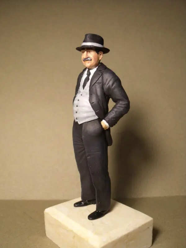 FIGURINE 1/18 FERDINAND PORSCHE CHAPEAU VROOM NOT PEINT AUTOART MINICHAMPS