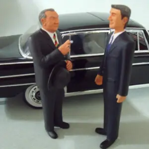 FIGURINE 1/18 LE MINISTRE VROOM NOT PEINT FOR REVELL SCHUCO MINICHAMPS