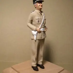 FIGURINE 1/18 LOUIS DE FUNES GENDARME VROOM PEINT POUR NOREV MINICHAMPS
