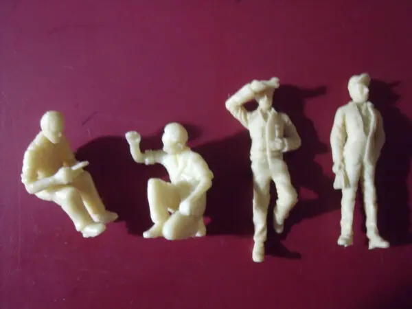 FIGURINES 1/43 SET 111 LES MECANICIENS VROOM FOR SPARK NOREV MINICHAMPS