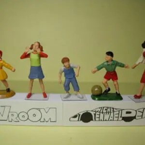 FIGURINES 1/43 SET 279 LES ENFANTS VROOM NOT PEINT FOR NOREV MINICHAMPS
