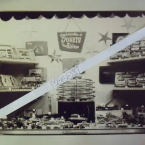 PHOTO 2 1958 MAGASIN NOEL TRAIN JOUEF GARAGE VROOM 1/43