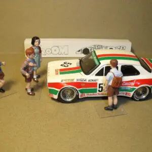 FIGURINES 1/43 SET 410 L'ESCORT GAREE DEVANT L'ECOLE VROOM NOT PEINT SPARK